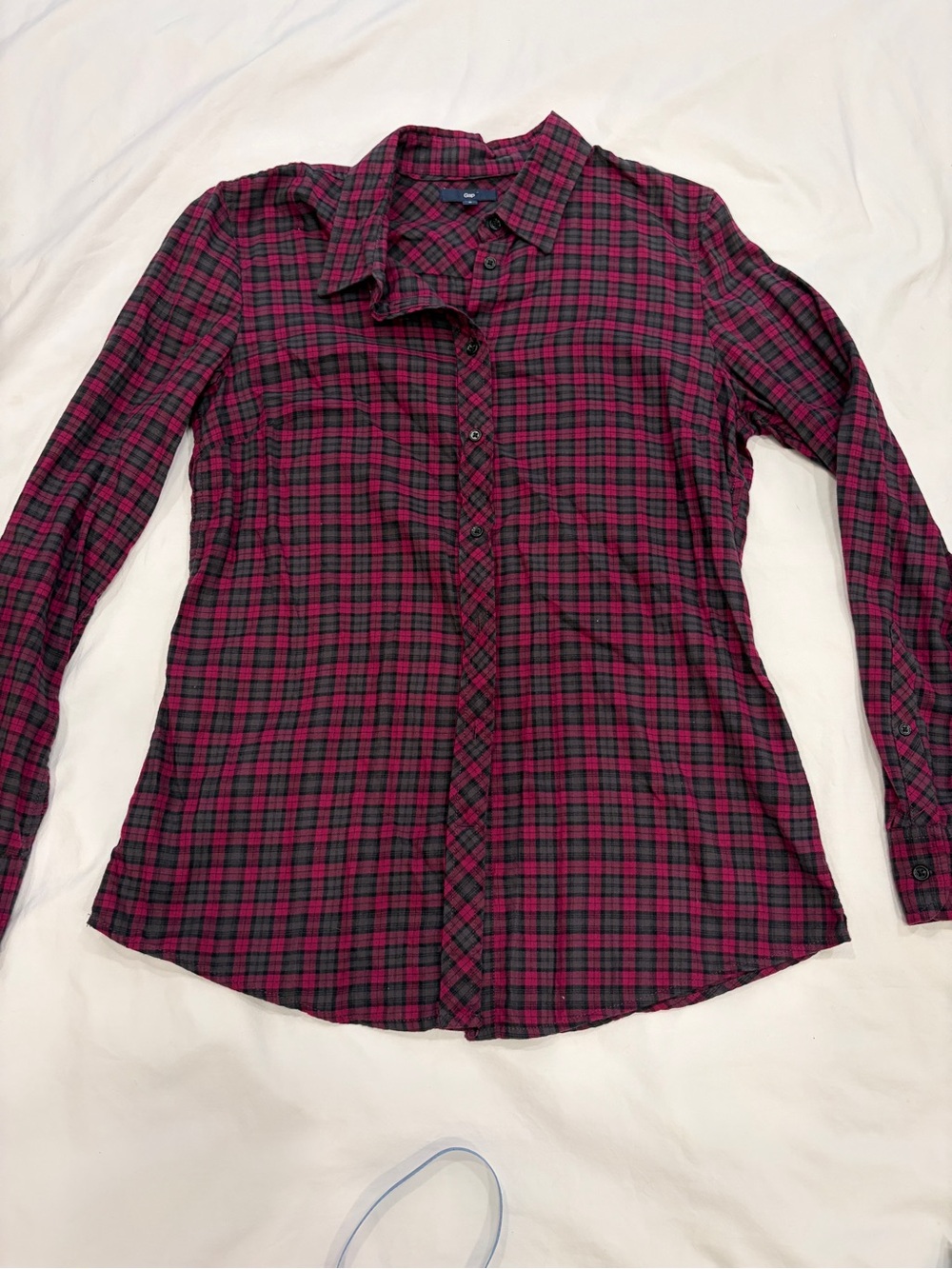 GAP Women's M Purple/burgundy and Gray Plaid Button-Down Shirt